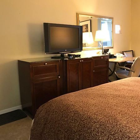 Cardinal Court Motel Saint Thomas Ngoại thất bức ảnh