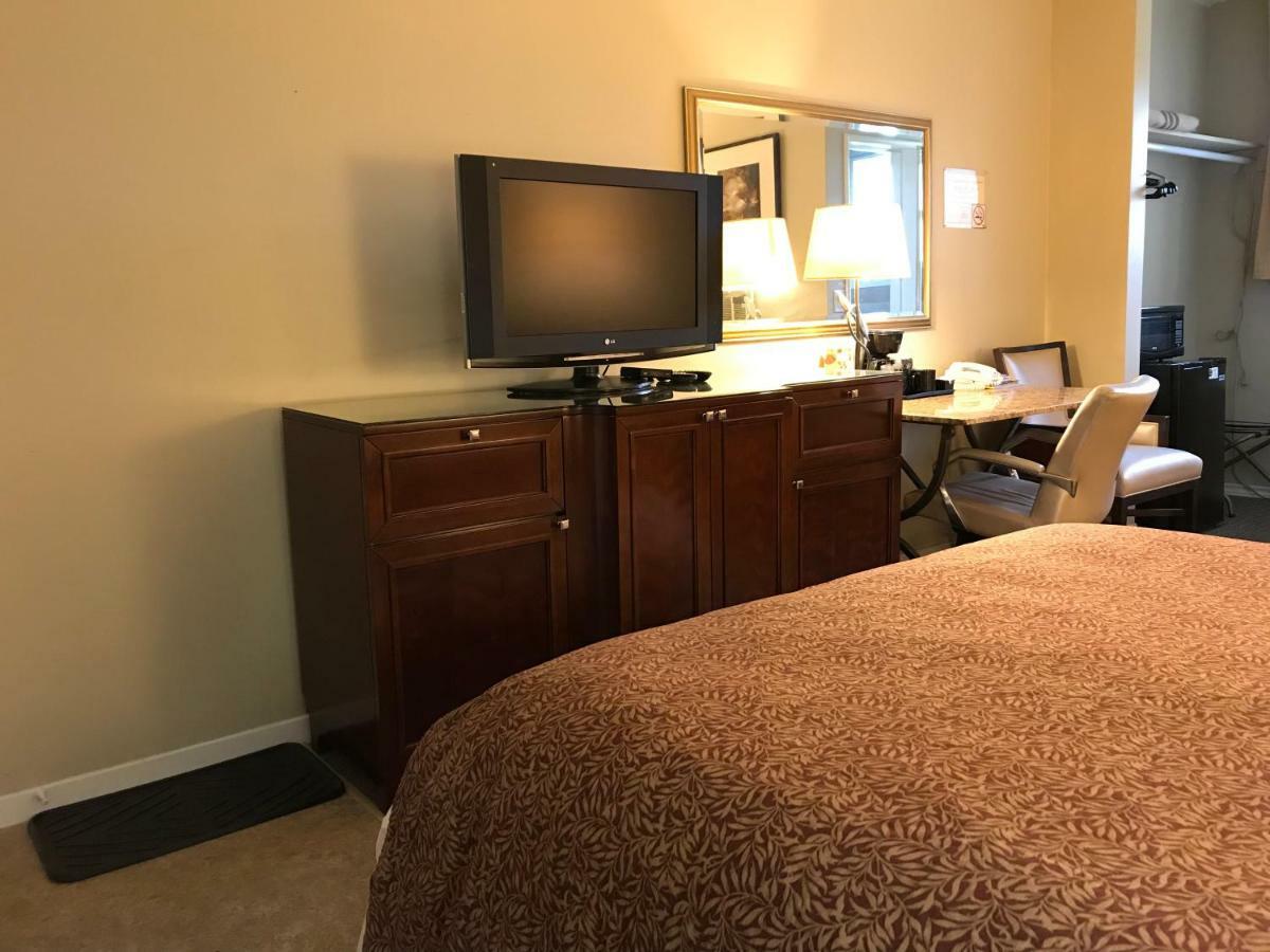 Cardinal Court Motel Saint Thomas Ngoại thất bức ảnh
